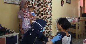 WARGA TENJO JAYA CIBADAK DIVONIS KANKER ANUS, KELUARGA PASRAH TAK PUNYA BIAYA