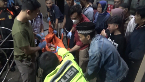 USAI BUKA PUASA, SEORANG PEMUDA DITEMUKAN TEWAS TERGANTUNG