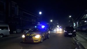 CEGAH GEROMBOLAN BERMOTOR, POLSEK CIKOLE TINGKATKAN KEAMANAN WILAYAH