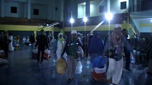 KEMBALI JAMAAH HAJI ASAL SUKABUMI , SATU MENINGGAL DUNIA