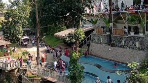 KAFE TRUNTUNG TEDUH DIDUGA LANGGAR GSS, PENGAWAS BANGUNAN DPKPP TERKESAN TUTUP MATA