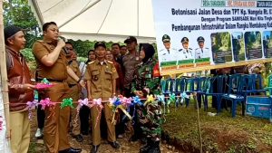 KAMPUNG NANGELA PRIORITAS PEMBANGUNAN BETONISASI DAN TPT