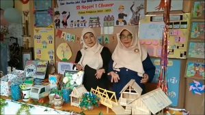 HASIL KREATIFITAS SISWA UNTUK ORANG TUA