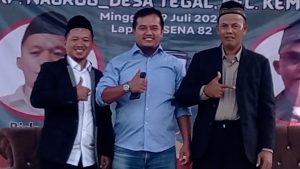 TOLAK AKLAMASI, WARGA NAGROG GELAR PESTA DEMOKRASI
