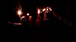 TRADISI PAWAI OBOR DAN ZIKIR BERSAMA DI PENDOPO