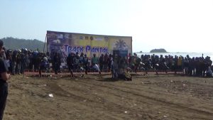 TREK PANTAI PALANGPANG SUKABUMI