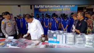 22 PENGEDAR DAN 1 BANDAR DITNGKAP POLISI