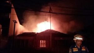 GEDUNG JIWASRAYA DI LALAP SI JAGO MERAH