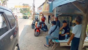 NARIK MOTOR DI JALANAN,MATEL DITEGUR ORMAS