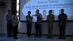 POLRES SUKABUMI TERIMA PENGHARGAAN KAK SETO AWARD 2023