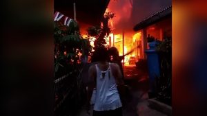 PABRIK TEMPE DAN 3 RUMAH HANGUS TERBAKAR