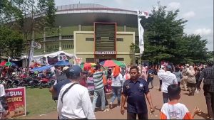 RIBUAN MASSA KADER DAN SIMPATISAN ANIES BASWEDAN PADATI GOM PARUNG