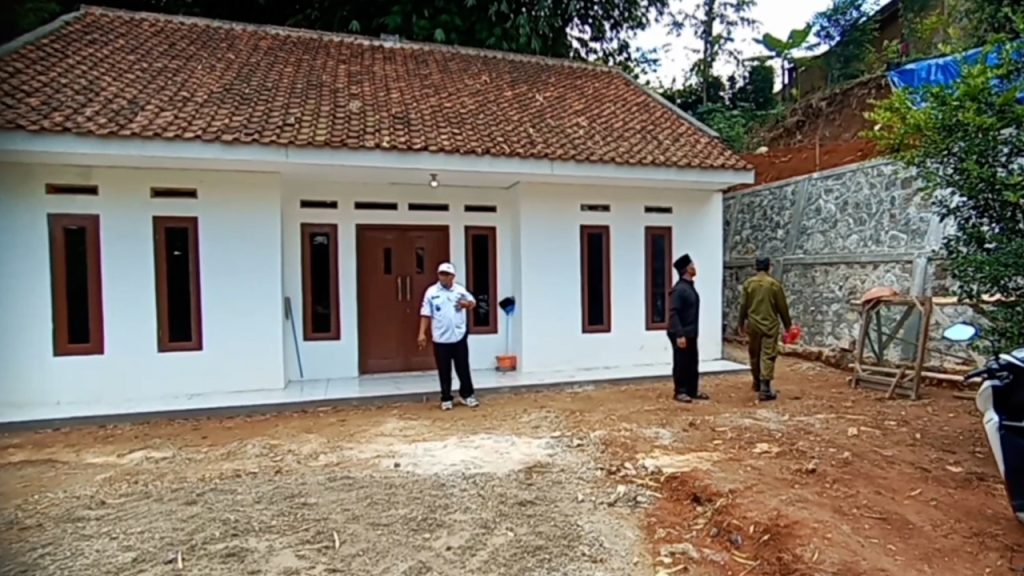 RUMAH DAN TPT RAMPUNG DIBANGUN