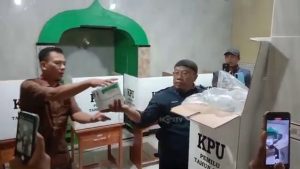 MASYARAKAT JELI, SURAT SUARA TERTUKAR