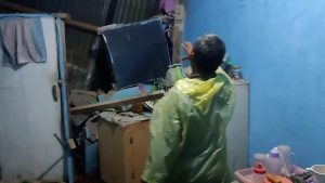 Tiga Rumah Di Sukaraja Tertimbun Longsor