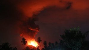 Gunung Ruang sulawesi meletus ratusan warga di evakuasi