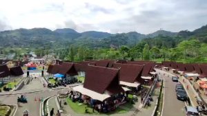Pegang di Rest Area Puncak Sepi Pengunjung