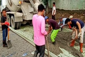TIM KECAMATAN NYATAKAN KUALITAS BETON BAGUS DI MEKARJAYA