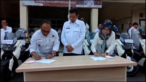 13 KECAMATAN CIAMPEA MENDAPATKAN BANTUAN SEPEDA MOTOR