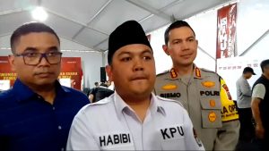 KPU KOTA BOGOR SIAPKAN AMBULANCE