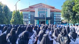 PGRI CABANG KECAMATAN KEMANG GELAR UPACARA HARI GURU NASIONAL