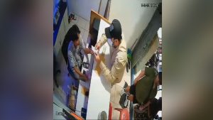 Agen Bri Link Diduga Dihipnotis Wna Di Jalan Raya Cibeureum Kelurahan Mulyaharja, Kecamatan Bogor Selatan Kota Bogor