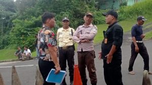 Warga Geruduk Kawasan Golf Gunung Geulis Soal Sengketa Lahan
