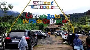 Pengunjung Penuhi Wisata Alam Dan Pegunungan Pamijahan Kabupaten Bogor