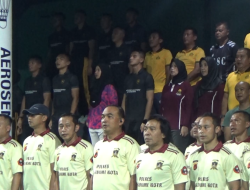 RATUSAN ATLET SIAP BERTANDING DI TURNAMEN BADMINTON KAPOLRES