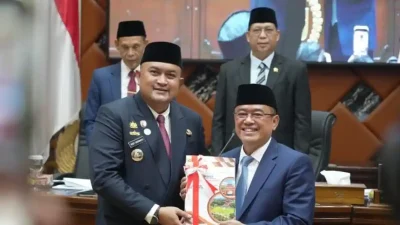 Rapat-Paripurna-DPRD-Kabupaten-Bogor-4