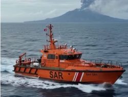 Lima Wartawan Hilang Kontak di Perairan Selat Sunda, Basarnas Kerahkan Tim SAR