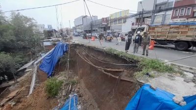 Longsor di Tajur Bogor Timbun Alat Berat, Petugas Antisipasi Longsor Susulan