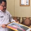 Wakil Ketua DPRD Sukabumi Turunkan Foto Gibran dari Ruang Kerjanya